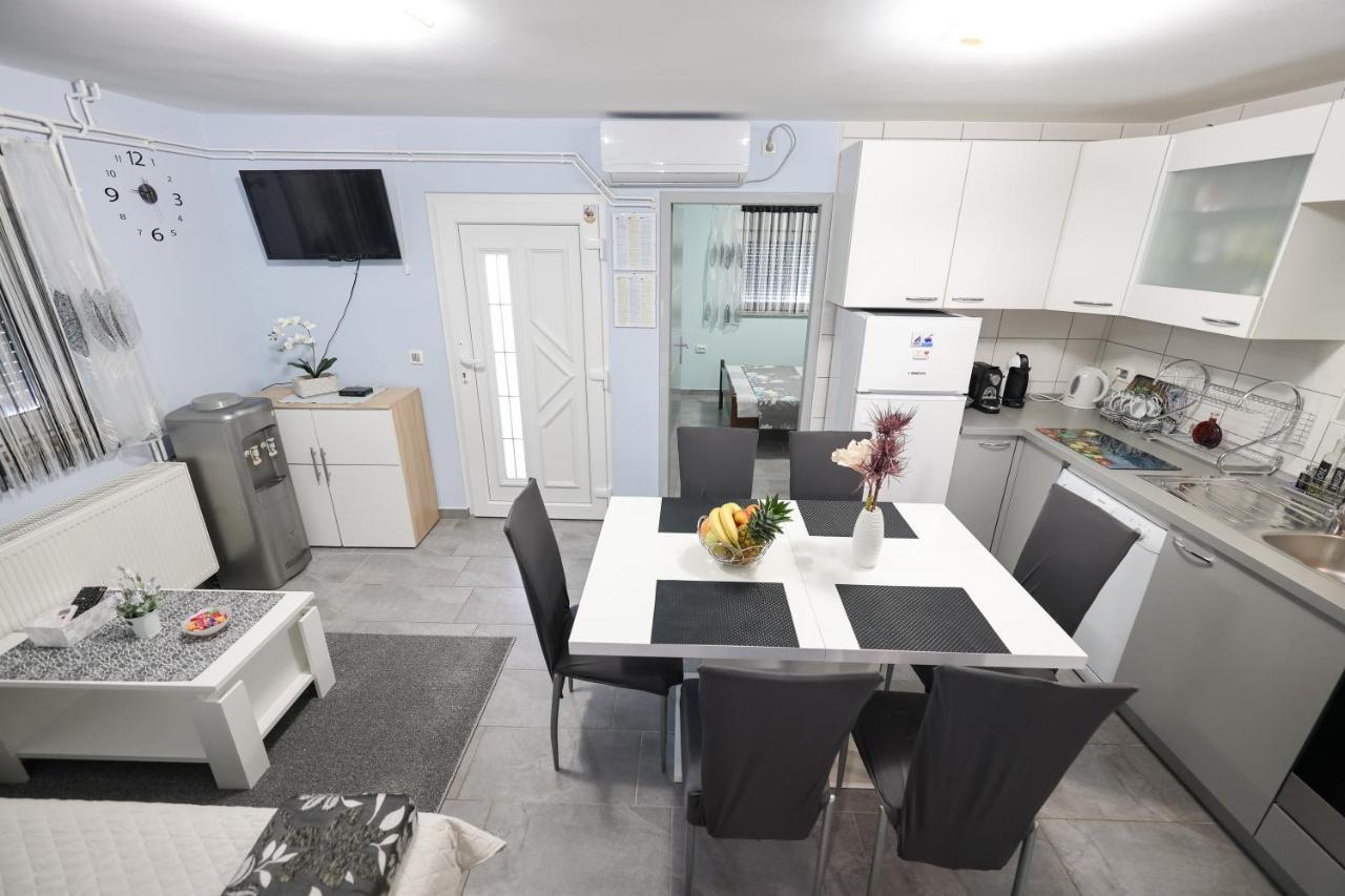 Two Bedroom Apartment Sunset Vir Bagian luar foto