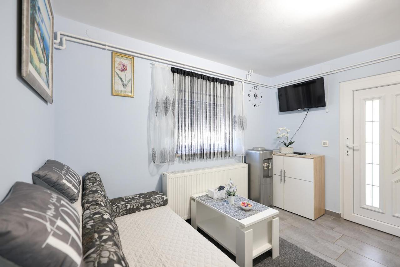 Two Bedroom Apartment Sunset Vir Bagian luar foto